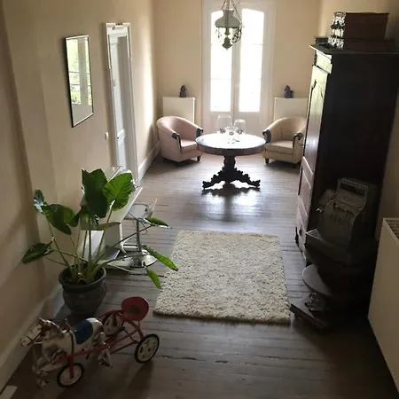 Couette-café En Bord De Rivière Casseneuil