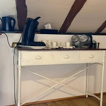 Couette-café En Bord De Rivière 4*