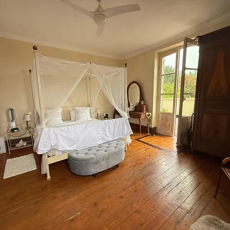 Bed & Breakfast En Bord De Riviere