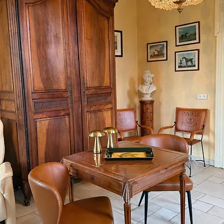En Bord De Riviere Bed & Breakfast 4*
