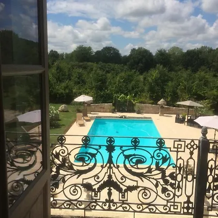 En Bord De Riviere Casseneuil