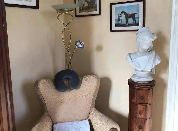 En Bord De Riviere Casseneuil