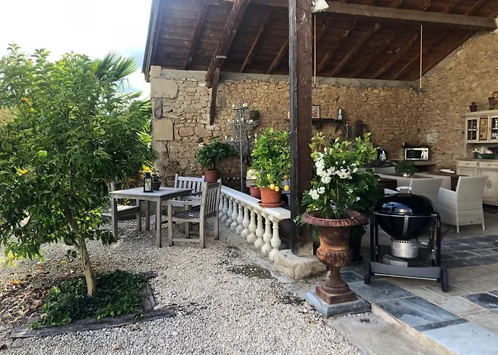 En Bord De Riviere 住宿加早餐酒店