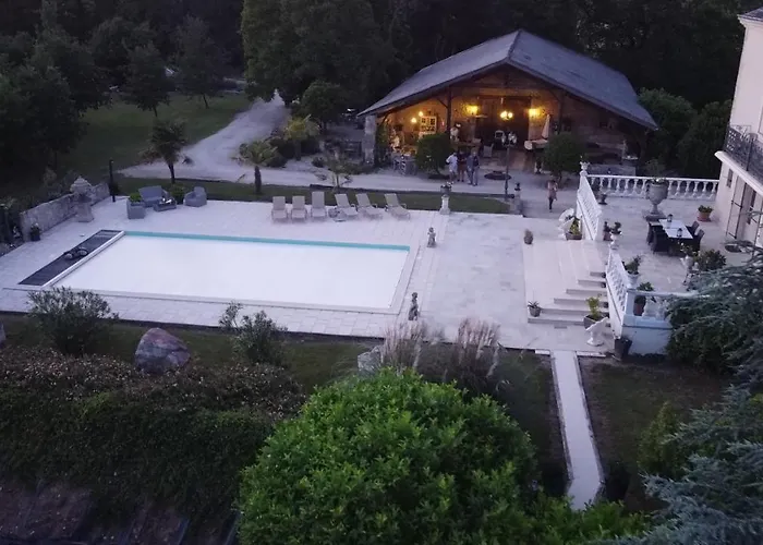 住宿加早餐酒店 En Bord De Riviere Casseneuil