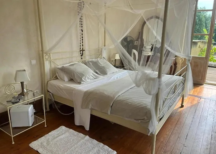 住宿加早餐酒店 En Bord De Riviere Casseneuil