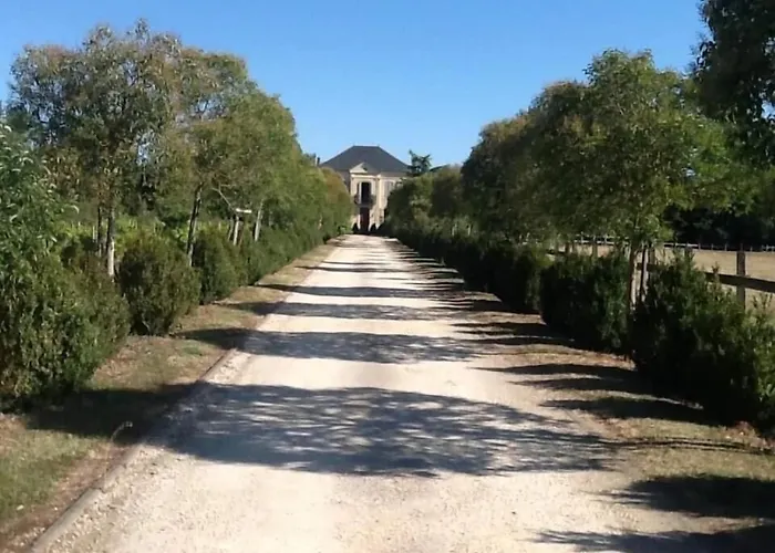 En Bord De Riviere Casseneuil
