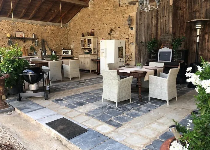 En Bord De Riviere 住宿加早餐酒店 4*